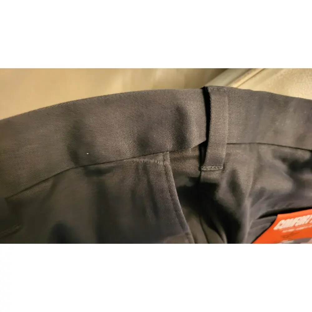 NWT Dockers Pants Mens Gray Flat Front Classic Fit Casual Size W38xL32
